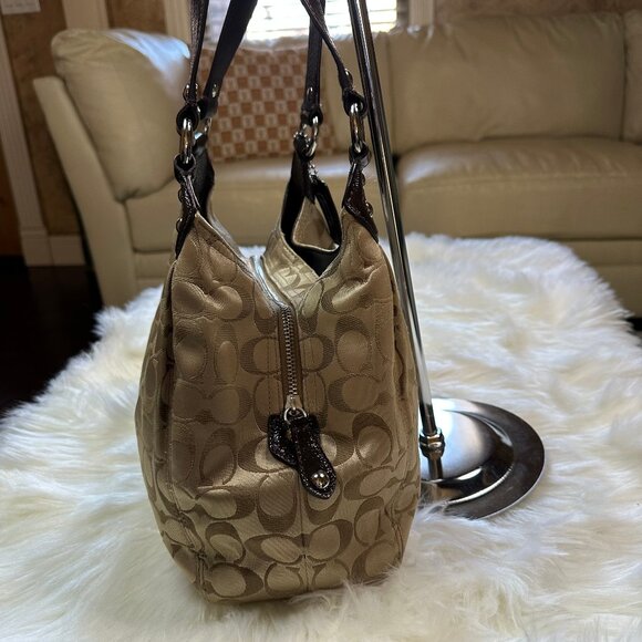 Coach Signature Monogram Ashley Madison Shoulder Bag - Picture 4 of 12